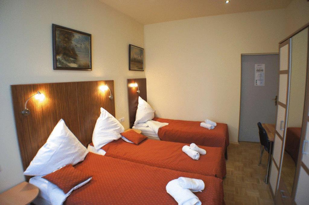 City Hotel MHG Habitación foto